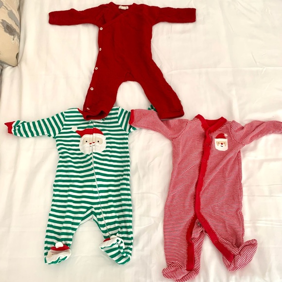Gender Neutral Christmas PJ Bundle 0-3 mo - Picture 1 of 4